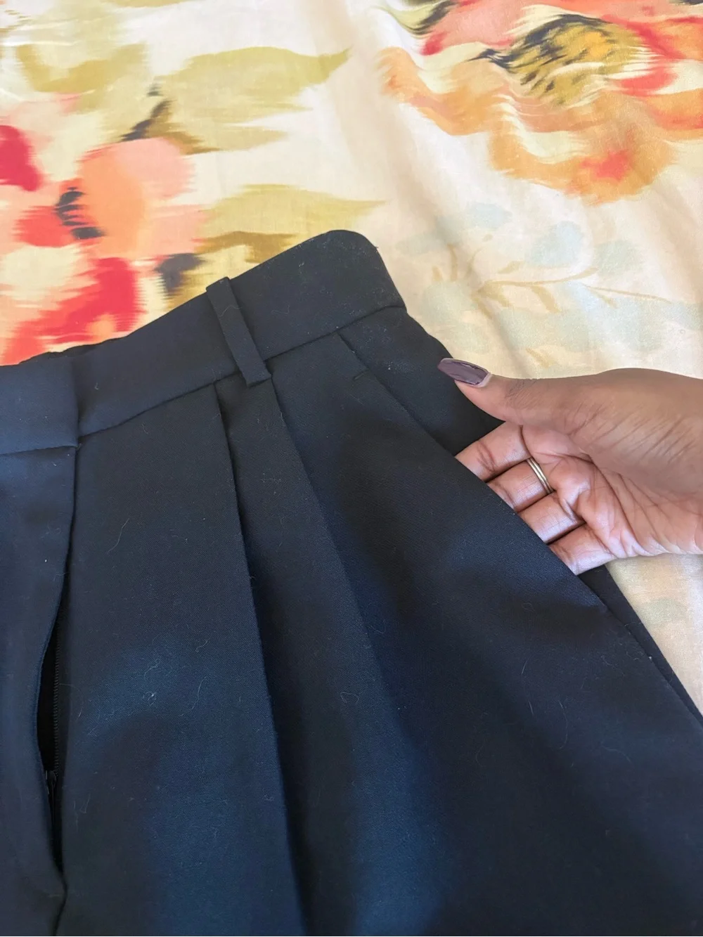 Abercrombie Sloan curve love tailored shorts - Picture 4 of 5